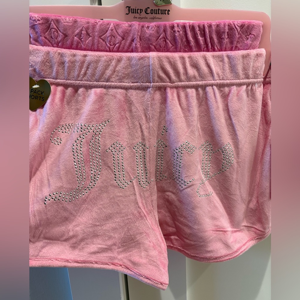 NEW Juicy Couture 2 Pack of  Shorts size medium - Picture 3 of 8